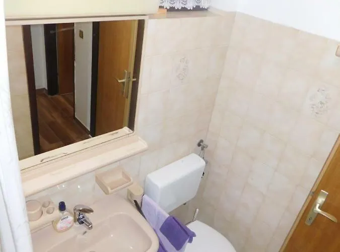 Artusi Apartman Póla