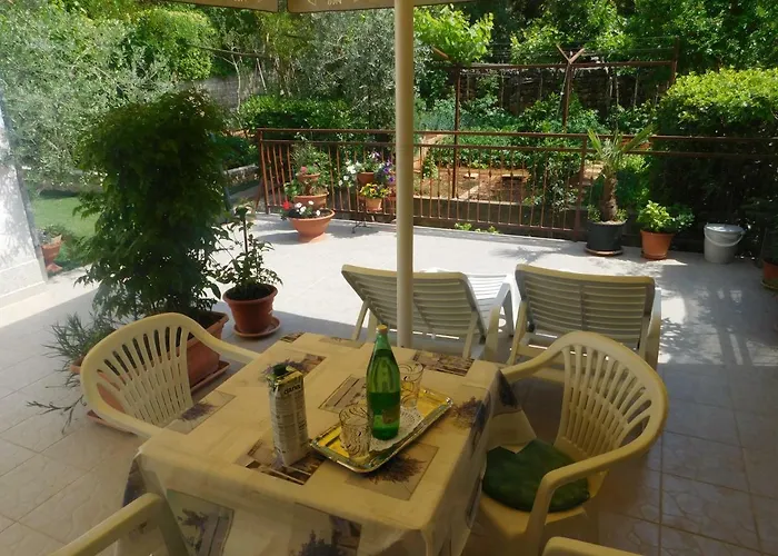 Artusi Apartman
